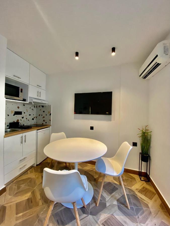 Sunshine Cozy Central Studio Basement Kandiye Dış mekan fotoğraf